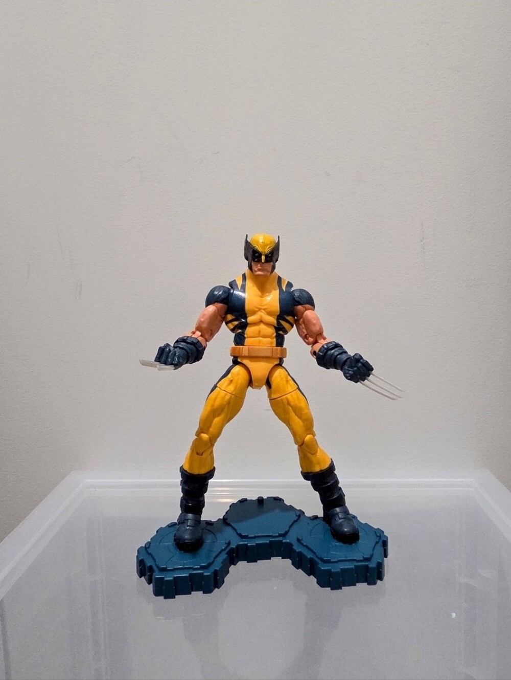 Wolverine, Astonishing X-men marvel legends hasbro universe, Puck BAF wave
